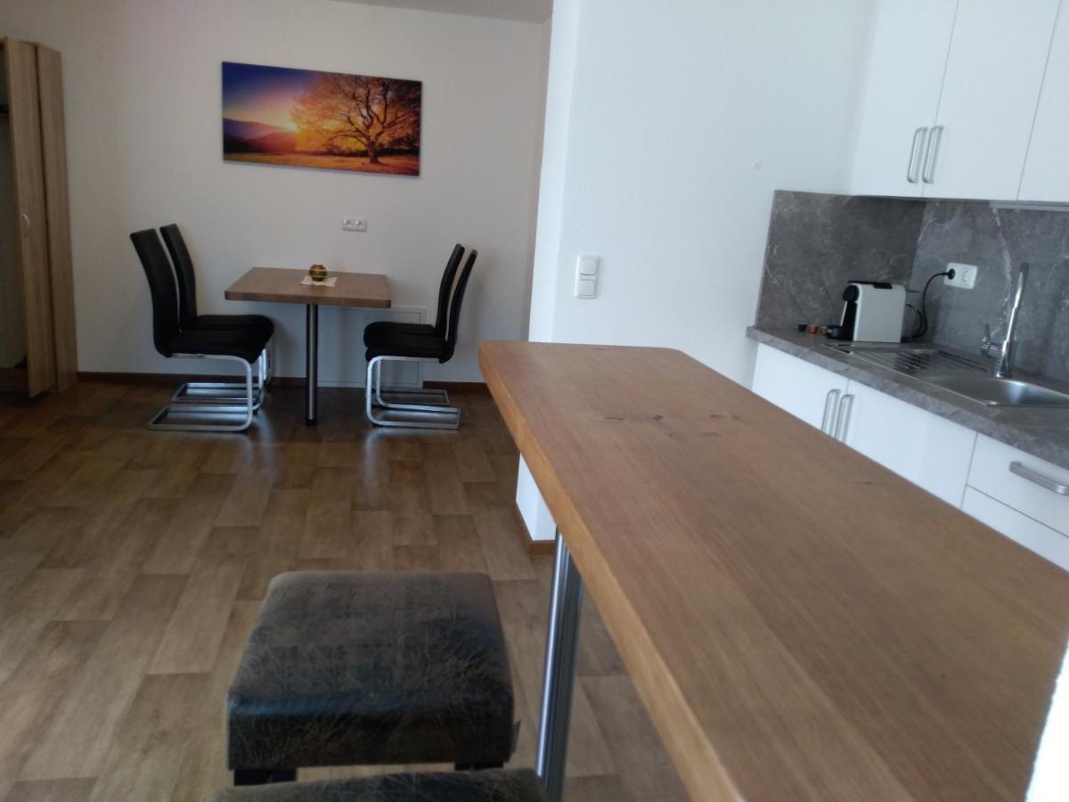 Ferienwohung Fam. Fink Apartment Riegersburg Bagian luar foto